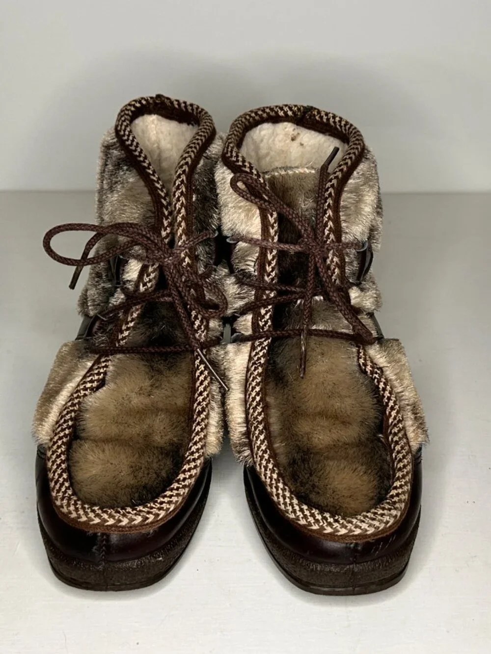 Yodelers Vintage Fur Accent Boots Women Size 6